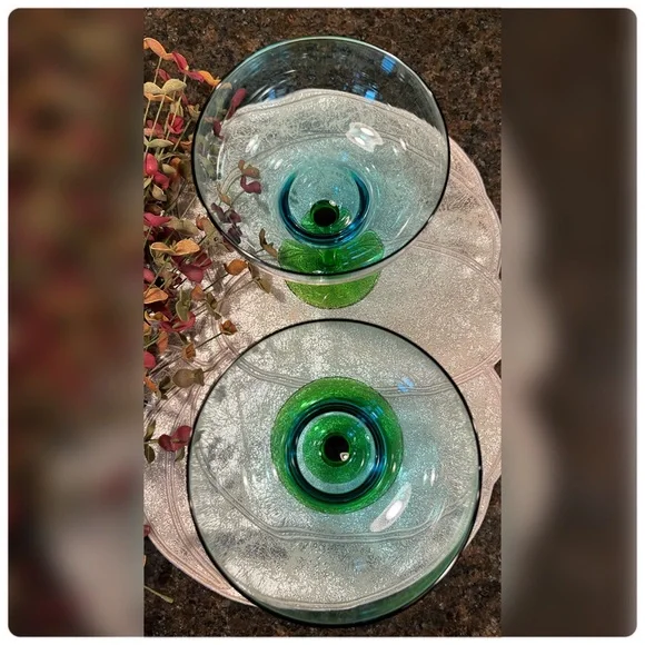 Pair of Hand Blown Blue & Green Margarita Glasses-EUC!!! - Picture 4 of 5